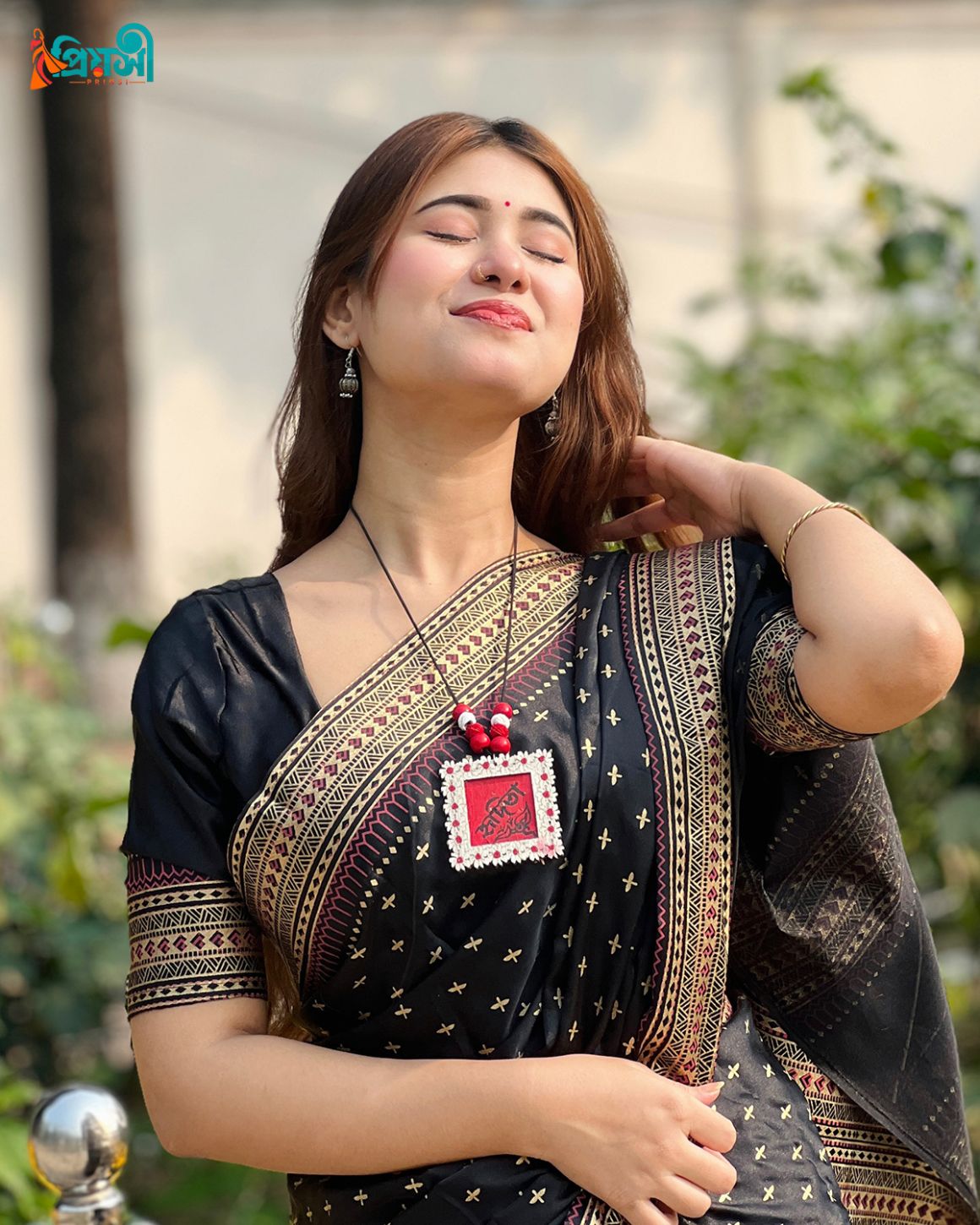 ✅ প্রতিটি শাড়ী চেক করে নেওয়ার সুবিধা