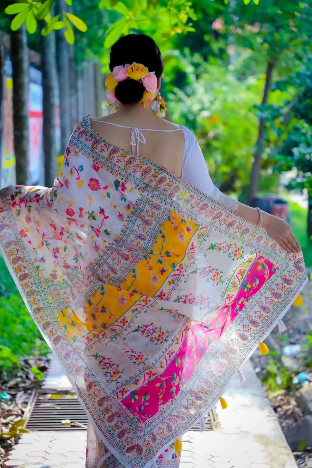 অগ্রিম কোন টাকা দেওয়া লাগবে না